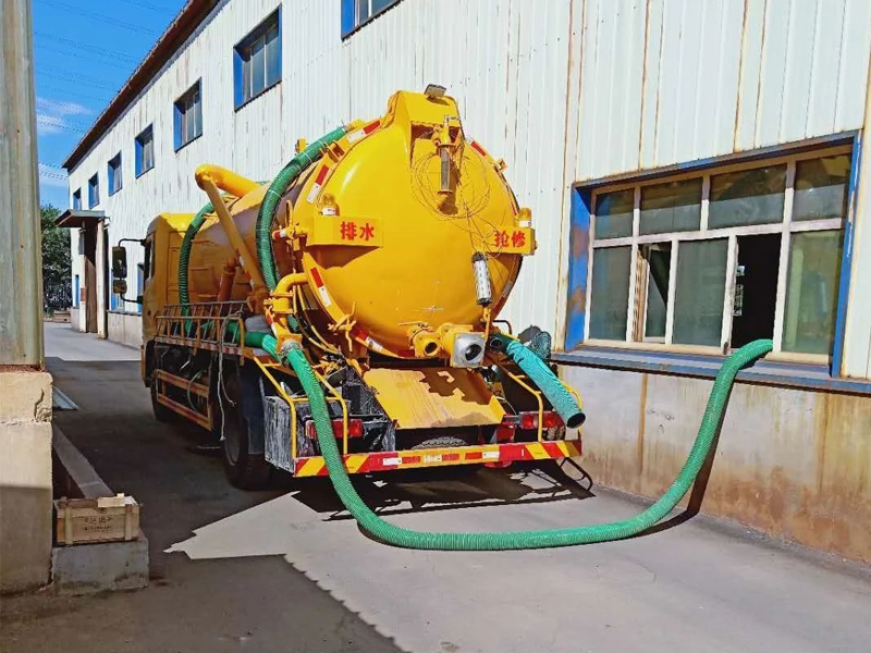 钱塘厂区化粪池清理